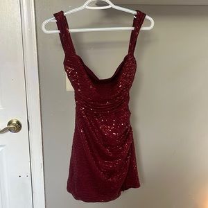 maroon ish sparkly hoco/prom dress